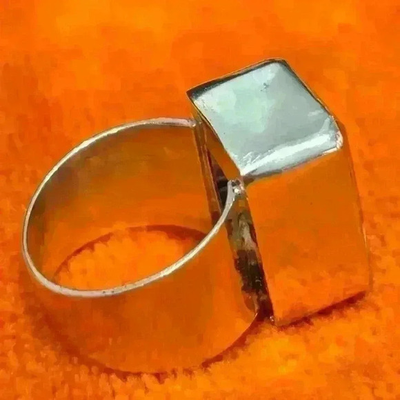 Pink rose quartz gemstone, ring with wide band.Sterling 925, handmade in India. - Picture 2 of 4